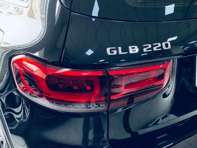 Mercedes-Benz GLB 2023 GLB 220 Fashionable interior photo 19 Mercedes-Benz GLB 2023 GLB 220 Fashionable interior photo 19