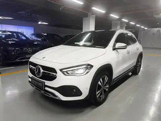 Mercedes-Benz GLA 2020 GLA 200 exterior foto 1 Mercedes-Benz GLA 2020 GLA 200 exterior foto 1