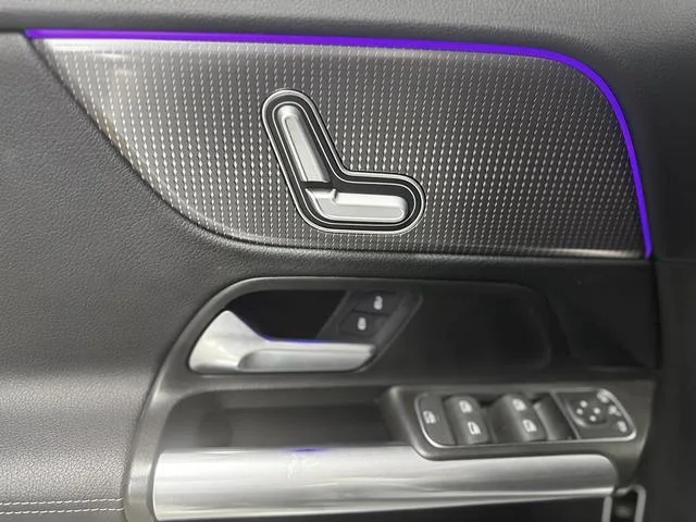 Mercedes-Benz GLA 2020 GLA 200 interior foto 16 Mercedes-Benz GLA 2020 GLA 200 interior foto 16