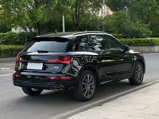 Audi Q5L 2022 40T Tipo dinámico de moda exterior foto 7 Audi Q5L 2022 40T Tipo dinámico de moda exterior foto 7