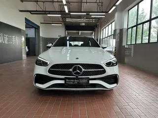 Mercedes-Benz C-Class 2024 Reforma C 260 L Versión deportiva exterior foto 2 Mercedes-Benz C-Class 2024 Reforma C 260 L Versión deportiva exterior foto 2