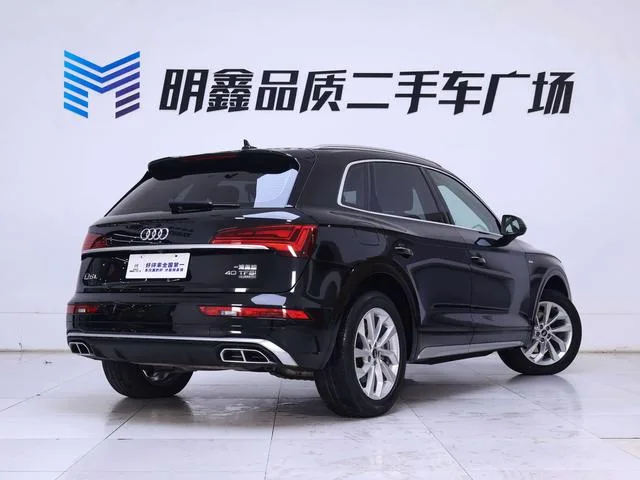 Audi Q5L 2022 40T Deluxe Dynamic exterior photo 8 Audi Q5L 2022 40T Deluxe Dynamic exterior photo 8
