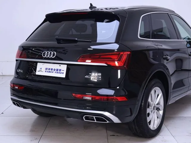 Audi Q5L 2022 40T Deluxe Dynamic exterior photo 9 Audi Q5L 2022 40T Deluxe Dynamic exterior photo 9