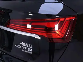 Audi Q5L 2022 40T Deluxe Dynamic exterior photo 10 Audi Q5L 2022 40T Deluxe Dynamic exterior photo 10