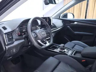 Audi Q5L 2022 40T Deluxe Dynamic interior photo 12 Audi Q5L 2022 40T Deluxe Dynamic interior photo 12