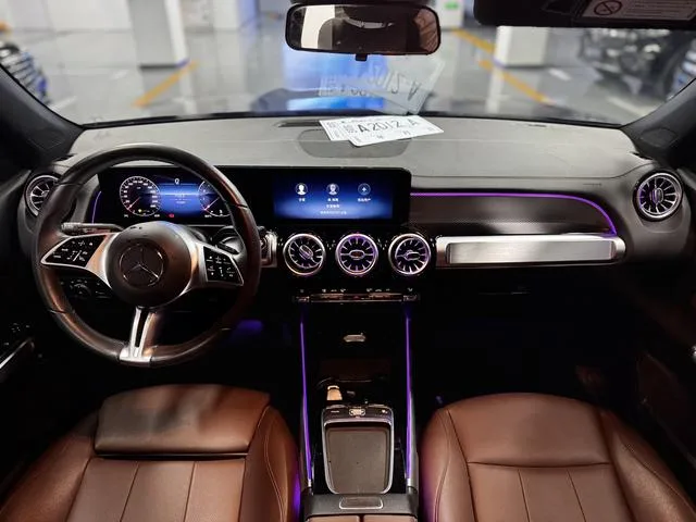 Mercedes-Benz GLB 2024 GLB 200 Dynamic exterior photo 6 Mercedes-Benz GLB 2024 GLB 200 Dynamic exterior photo 6