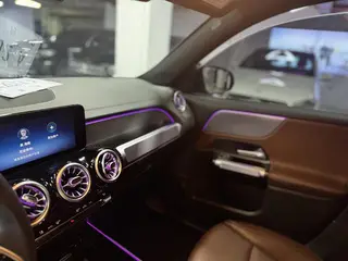 Mercedes-Benz GLB 2024 GLB 200 Dynamic interior photo 10 Mercedes-Benz GLB 2024 GLB 200 Dynamic interior photo 10