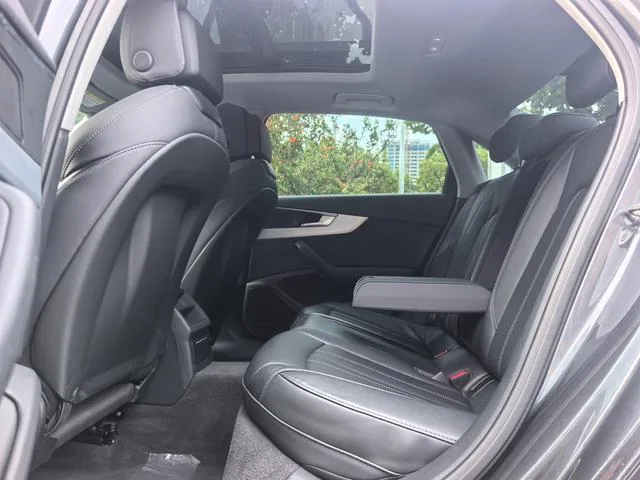 Audi A4L 2021 40TFSI Enjoying Life Edition exterior photo 5 Audi A4L 2021 40TFSI Enjoying Life Edition exterior photo 5