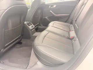 Audi A4L 2025 200 10,000-vehicle Enjoyment Edition 40 TFSI Deluxe Dynamic interior photo 8 Audi A4L 2025 200 10,000-vehicle Enjoyment Edition 40 TFSI Deluxe Dynamic interior photo 8