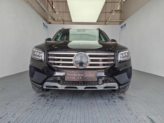 Mercedes-Benz GLB 2024 Restyling GLB 220 Fashionable exterior photo 2 Mercedes-Benz GLB 2024 Restyling GLB 220 Fashionable exterior photo 2