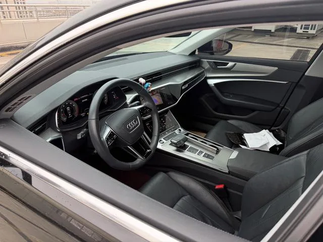 Audi A6L 2022 40 TFSI Luxe et élégant extérieur photo 6