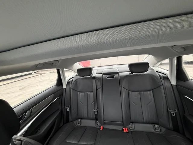 Audi A6L 2022 40 TFSI Luxe et élégant intérieur photo 13
