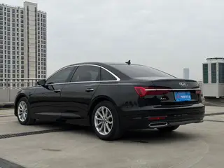Audi A6L 2022 40 TFSI Luxe et élégant intérieur photo 20