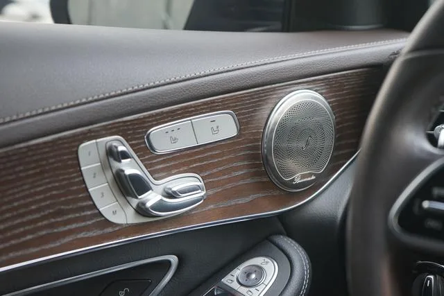 Mercedes-Benz GLC 2022 GLC 300 L 4MATIC Edición tibetana dinámica interior foto 13 Mercedes-Benz GLC 2022 GLC 300 L 4MATIC Edición tibetana dinámica interior foto 13