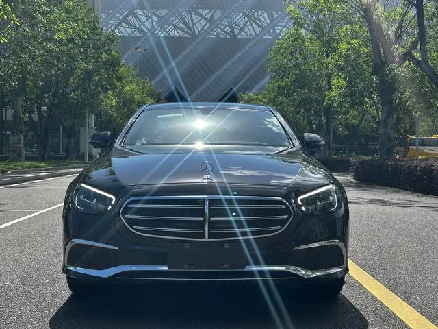 Mercedes-Benz E-Class 2022 E 300 L Luxury type Passenger car exterior photo 2 Mercedes-Benz E-Class 2022 E 300 L Luxury type Passenger car exterior photo 2