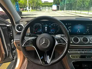 Mercedes-Benz E-Class 2022 E 300 L Luxury type Passenger car exterior photo 5 Mercedes-Benz E-Class 2022 E 300 L Luxury type Passenger car exterior photo 5