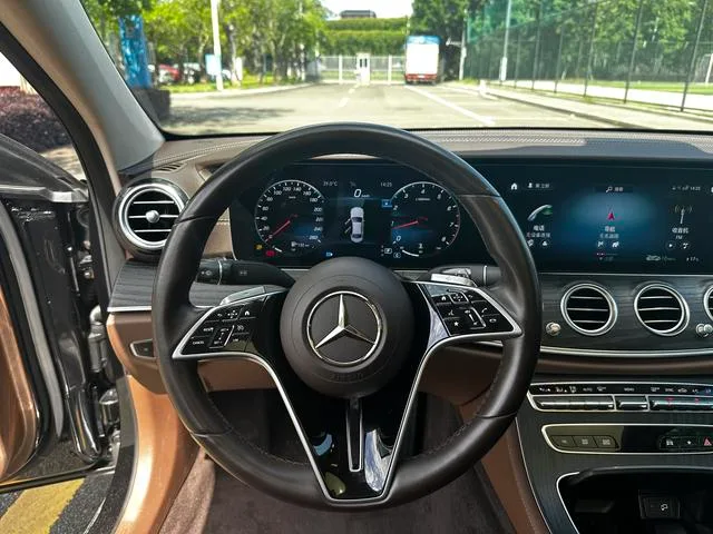 Mercedes-Benz E-Class 2022 E 300 L Luxury type Passenger car exterior photo 5 Mercedes-Benz E-Class 2022 E 300 L Luxury type Passenger car exterior photo 5
