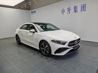 Mercedes-Benz A-Class 2023 A 200 L Sport Sedan Fashion Edition exterior photo 3 Mercedes-Benz A-Class 2023 A 200 L Sport Sedan Fashion Edition exterior photo 3