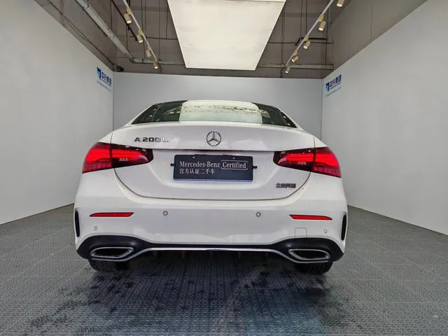Mercedes-Benz A-Class 2023 A 200 L Sport Sedan Fashion Edition exterior photo 5 Mercedes-Benz A-Class 2023 A 200 L Sport Sedan Fashion Edition exterior photo 5