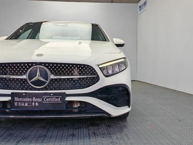 Mercedes-Benz A-Class 2023 A 200 L Sport Sedan Fashion Edition interior photo 19 Mercedes-Benz A-Class 2023 A 200 L Sport Sedan Fashion Edition interior photo 19