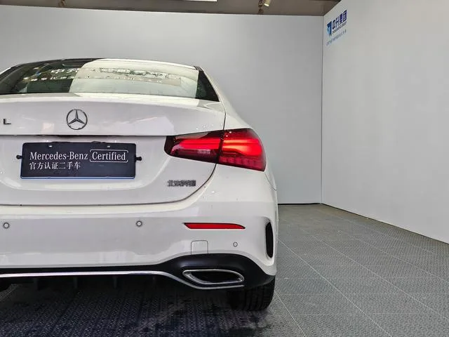 Mercedes-Benz A-Class 2023 A 200 L Sport Sedan Fashion Edition interior photo 20 Mercedes-Benz A-Class 2023 A 200 L Sport Sedan Fashion Edition interior photo 20