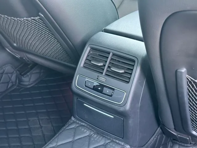 Audi A4L 2022 40 TFSI Модный элегантный тип интерьер фото 9