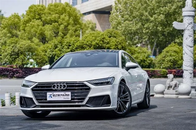 Audi A7 2023 45 TFSI Type de sélection extérieur photo 2