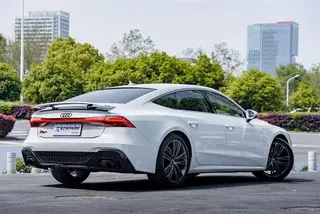 Audi A7 2023 45 TFSI Type de sélection extérieur photo 6