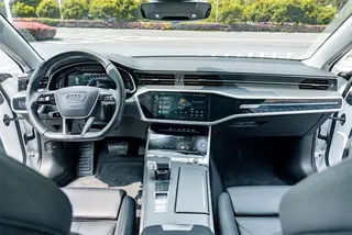 Audi A7 2023 45 TFSI Type de sélection intérieur photo 12