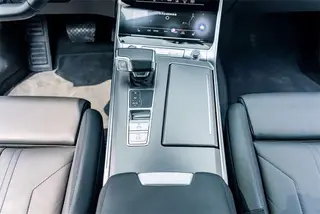 Audi A7 2023 45 TFSI Type de sélection intérieur photo 13