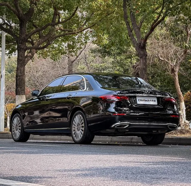 Mercedes-Benz E-Class 2023 E 300 L Luxury type Passenger car exterior photo 5