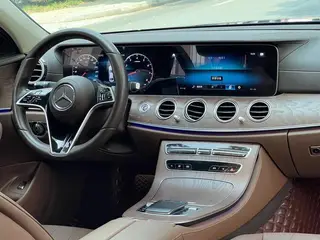Mercedes-Benz E-Class 2023 E 300 L Luxury type Passenger car interior photo 18