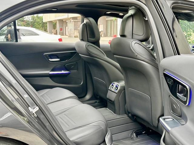 Mercedes-Benz C-Class 2022 C 260 L Sports version exterior photo 8 Mercedes-Benz C-Class 2022 C 260 L Sports version exterior photo 8
