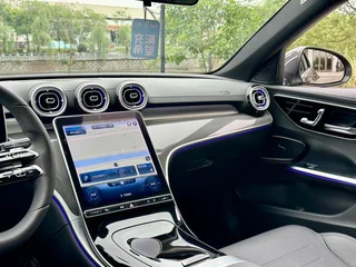 Mercedes-Benz C-Class 2022 C 260 L Sports version interior photo 16 Mercedes-Benz C-Class 2022 C 260 L Sports version interior photo 16