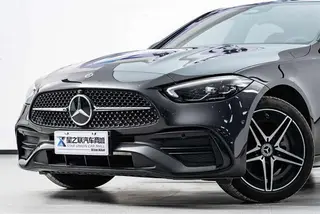 Mercedes-Benz C-Class 2023 Second change C 260 L Hao Night Sports Edition exterior photo 2 Mercedes-Benz C-Class 2023 Second change C 260 L Hao Night Sports Edition exterior photo 2