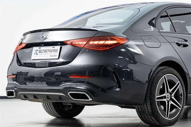 Mercedes-Benz C-Class 2023 Second change C 260 L Hao Night Sports Edition exterior photo 7 Mercedes-Benz C-Class 2023 Second change C 260 L Hao Night Sports Edition exterior photo 7