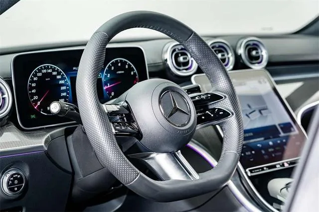 Mercedes-Benz C-Class 2023 Second change C 260 L Hao Night Sports Edition interior photo 11 Mercedes-Benz C-Class 2023 Second change C 260 L Hao Night Sports Edition interior photo 11
