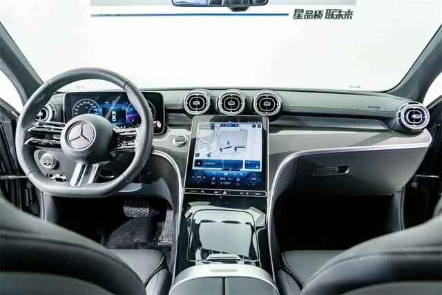 Mercedes-Benz C-Class 2023 Second change C 260 L Hao Night Sports Edition interior photo 13 Mercedes-Benz C-Class 2023 Second change C 260 L Hao Night Sports Edition interior photo 13