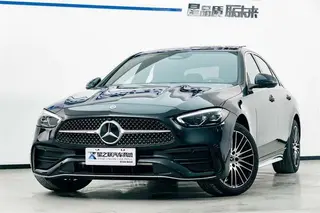 Mercedes-Benz C-Class 2024 Tres cambios C 260 L Versión deportiva exterior foto 2 Mercedes-Benz C-Class 2024 Tres cambios C 260 L Versión deportiva exterior foto 2