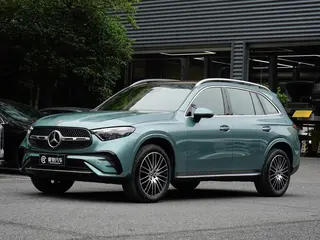Mercedes-Benz GLC 2025 GLC 300 L 4MATIC Luxury type 5 seat exterior photo 1 Mercedes-Benz GLC 2025 GLC 300 L 4MATIC Luxury type 5 seat exterior photo 1