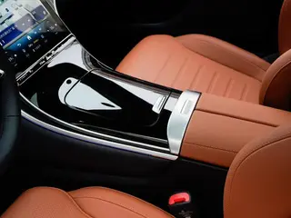 Mercedes-Benz GLC 2025 GLC 300 L 4MATIC Luxury type 5 seat interior photo 19 Mercedes-Benz GLC 2025 GLC 300 L 4MATIC Luxury type 5 seat interior photo 19