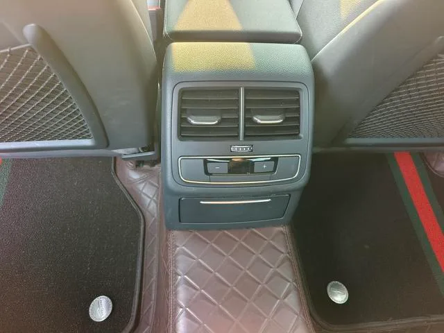 Audi A4L 2024 40 TFSI Роскошный динамичный тип Звездная ночь версия интерьер фото 16