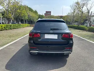 Mercedes-Benz GLC 2021 GLC 260 L 4MATIC Luxury type interior photo 9 Mercedes-Benz GLC 2021 GLC 260 L 4MATIC Luxury type interior photo 9