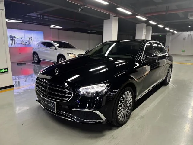 Mercedes-Benz E-Class 2023 Restyling E 300 L Luxury type Passenger car exterior photo 1 Mercedes-Benz E-Class 2023 Restyling E 300 L Luxury type Passenger car exterior photo 1