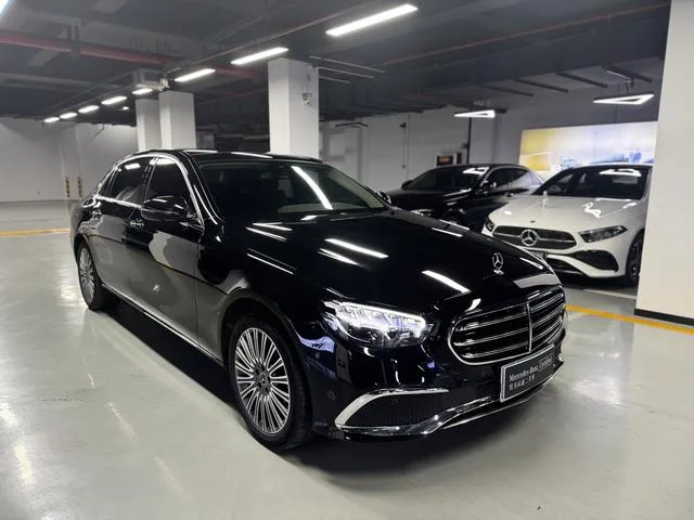 Mercedes-Benz E-Class 2023 Restyling E 300 L Luxury type Passenger car exterior photo 3 Mercedes-Benz E-Class 2023 Restyling E 300 L Luxury type Passenger car exterior photo 3