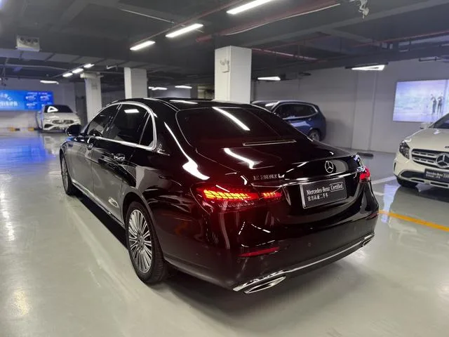 Mercedes-Benz E-Class 2023 Restyling E 300 L Luxury type Passenger car exterior photo 7 Mercedes-Benz E-Class 2023 Restyling E 300 L Luxury type Passenger car exterior photo 7