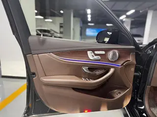 Mercedes-Benz E-Class 2023 Restyling E 300 L Luxury type Passenger car interior photo 15 Mercedes-Benz E-Class 2023 Restyling E 300 L Luxury type Passenger car interior photo 15