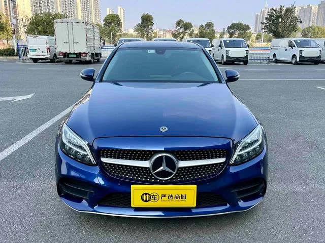 Mercedes-Benz C-Class 2020 C 200 L Mode version sport extérieur photo 2 Mercedes-Benz C-Class 2020 C 200 L Mode version sport extérieur photo 2