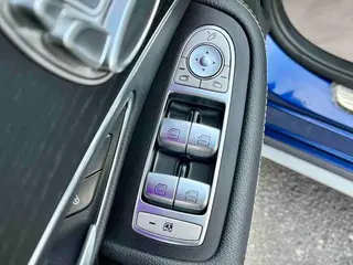 Mercedes-Benz C-Class 2020 C 200 L Mode version sport intérieur photo 15 Mercedes-Benz C-Class 2020 C 200 L Mode version sport intérieur photo 15