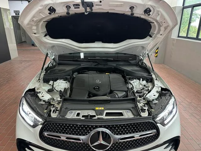 Mercedes-Benz GLC 2023 GLC 260 L 4MATIC De lujo 5 Asiento interior foto 11 Mercedes-Benz GLC 2023 GLC 260 L 4MATIC De lujo 5 Asiento interior foto 11